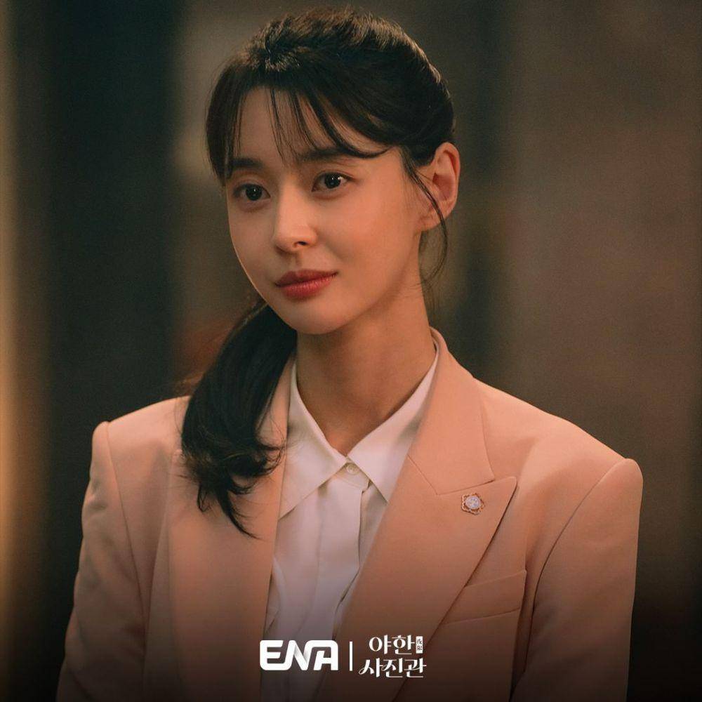Kwon Nara di drama The Midnight Studio (instagram.com/channel.ena.d)