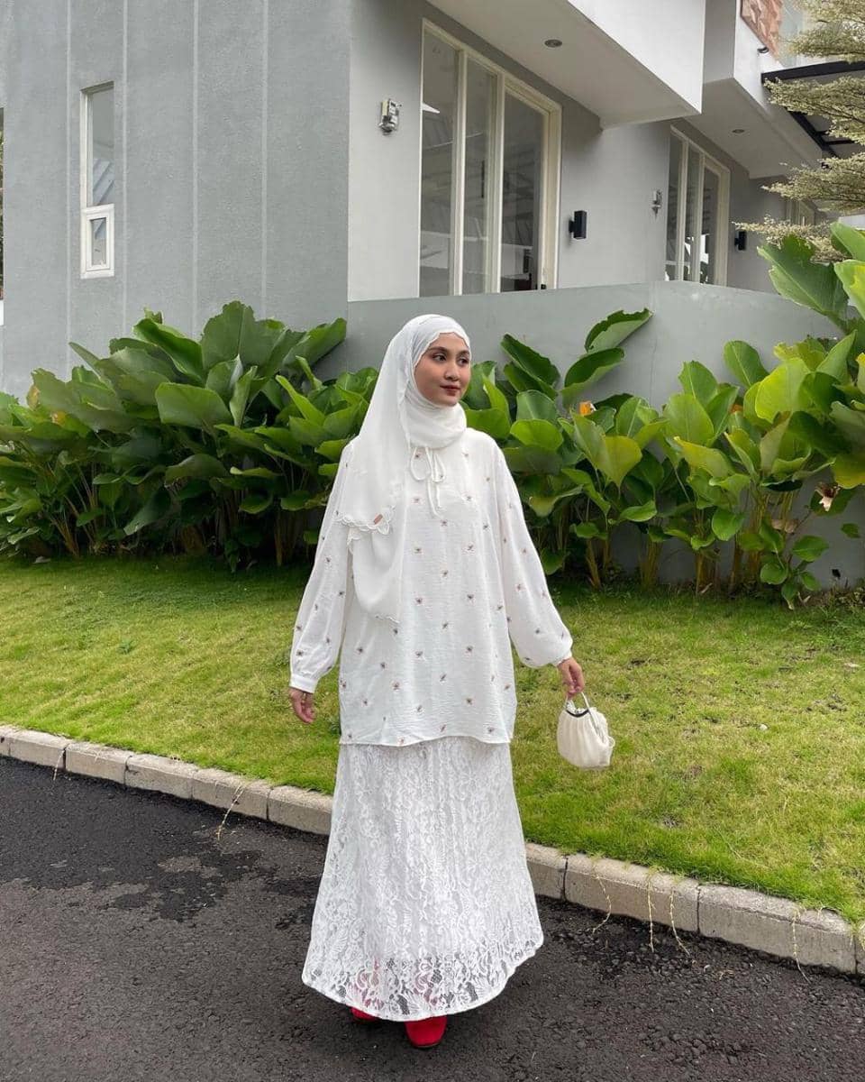 Inas Rana Fagastia (instagram.com/inasrana)