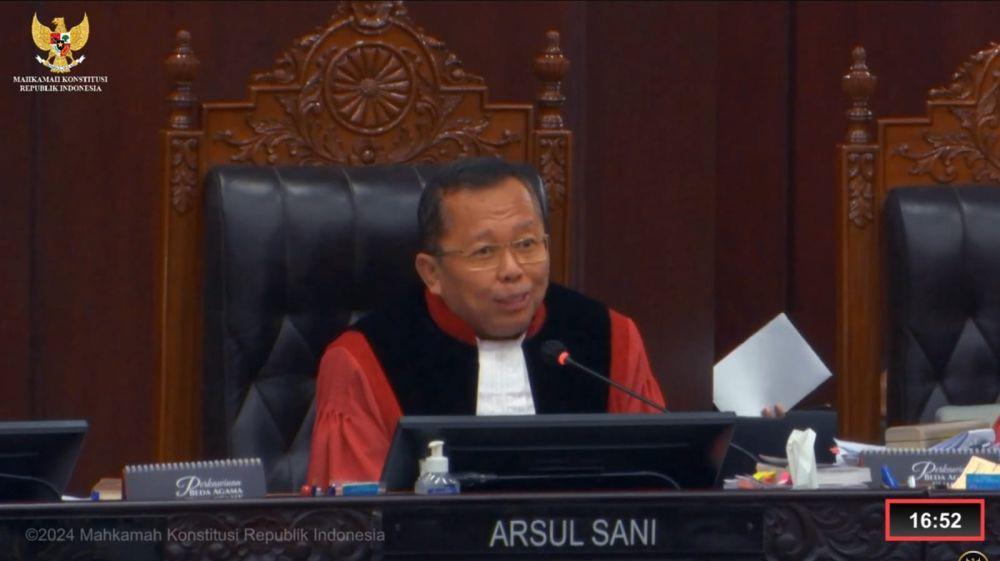 MK: Kehadiran Mayor Teddy di Debat Capres Tak Langgar Aturan