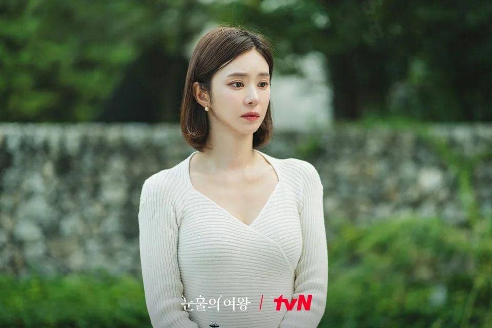 Cuplikan Lee Joo Bin di drama Queen of Tears (instagram.com/queenoftears_tvn)