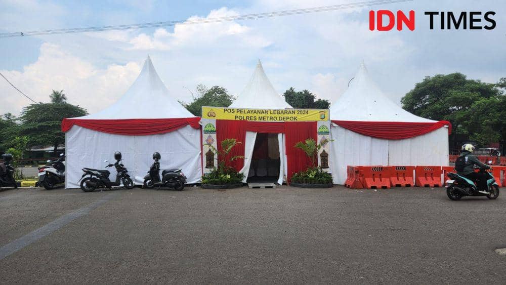 Pos pelayanan Satlantas Polres Metro Depok yang berada di depan Terminal Jatijajar, Depok. (IDNTimes/Dicky)