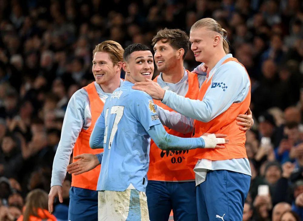 Daftar Penghargaan Individu Premier League, Diborong Pemain ManCity