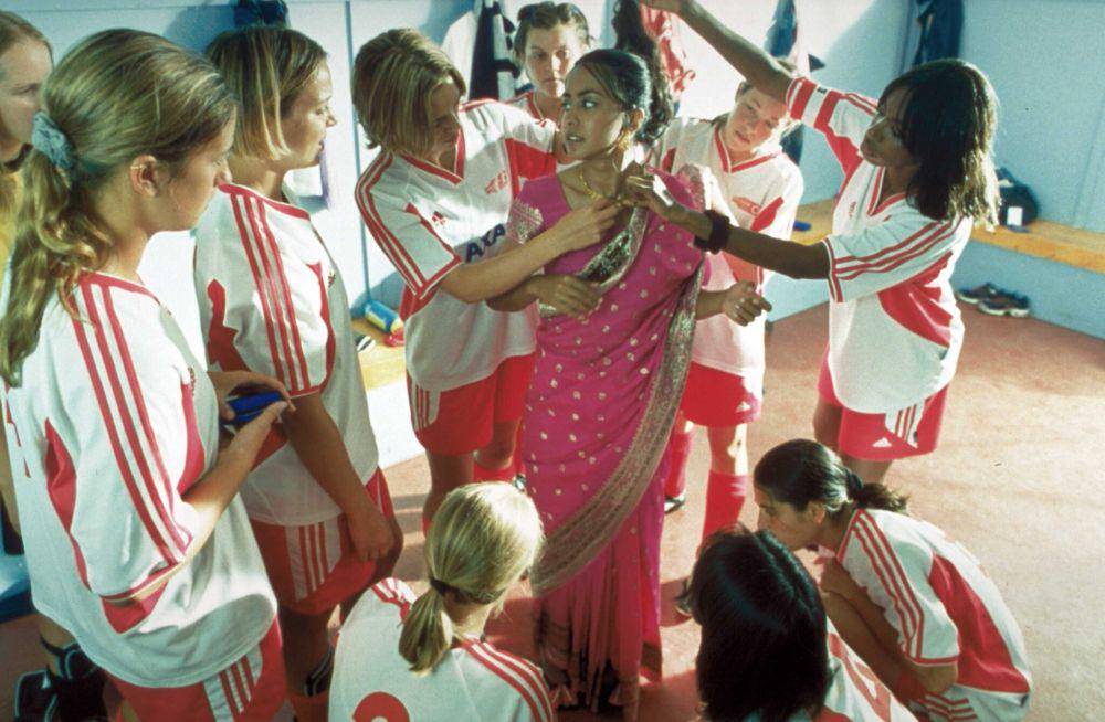 Cuplikan film Bend It Like Beckham (dok. Fox Searchlight Pictures/Bend It Like Beckham)