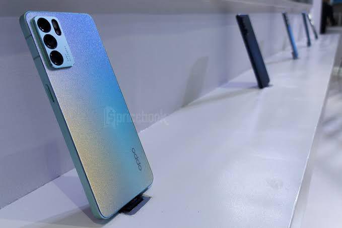 4 Rekomendasi HP Oppo untuk Fotografi