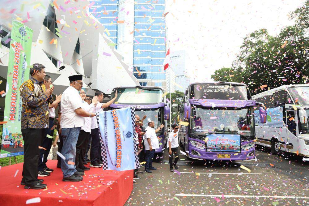 Kementerian Ketenagakerjaan kembali menggelar program mudik bersama bagi pekerja dan keluarganya ke berbagai kota di pulau Jawa dan Sumatera. (dok. Kemnaker)