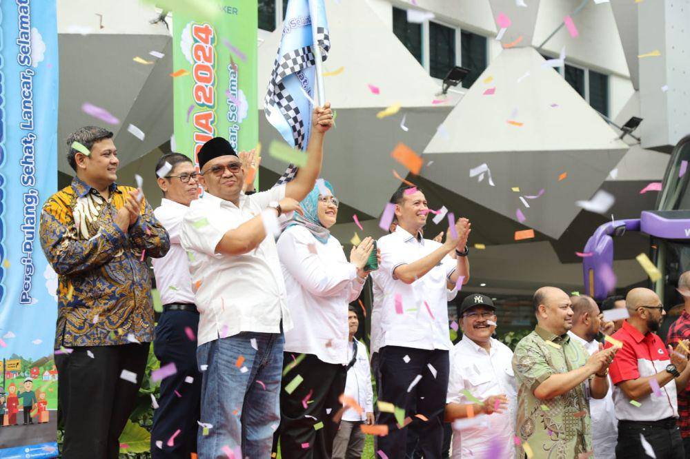 Kementerian Ketenagakerjaan kembali menggelar program mudik bersama bagi pekerja dan keluarganya ke berbagai kota di pulau Jawa dan Sumatera. (dok. Kemnaker)