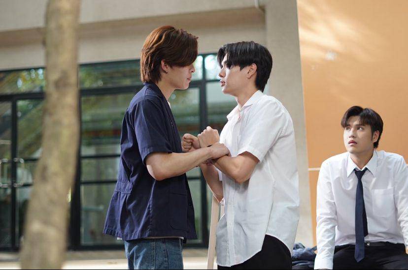 potret Phuwin Tangsakyuen di drama We Are (dok. GMMTV/We Are)