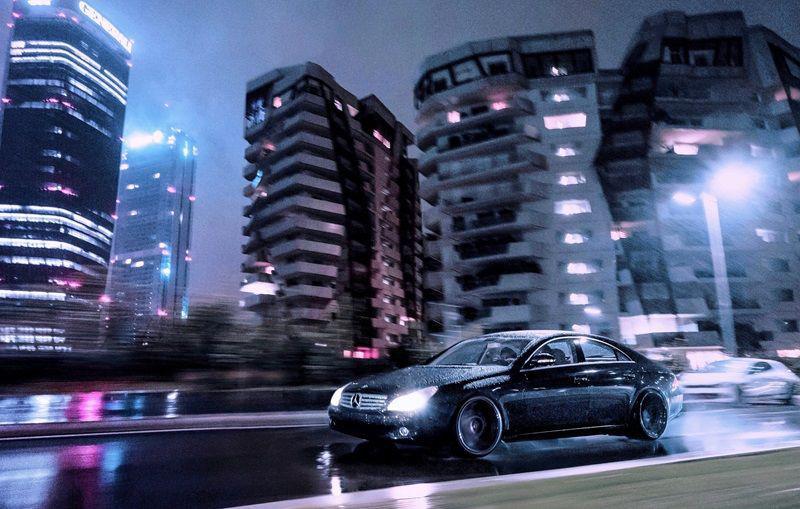 7 Tips Berkendara Malam Hari Saat Hujan Deras, Jaga Jarak Aman!