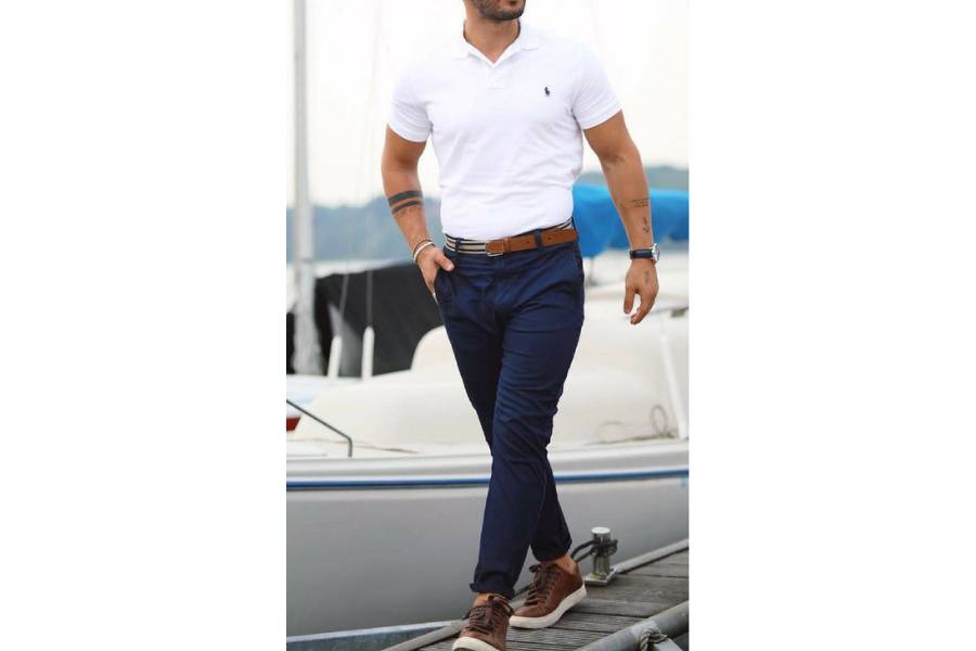 Outfit pria celana biru (pinterest.com)