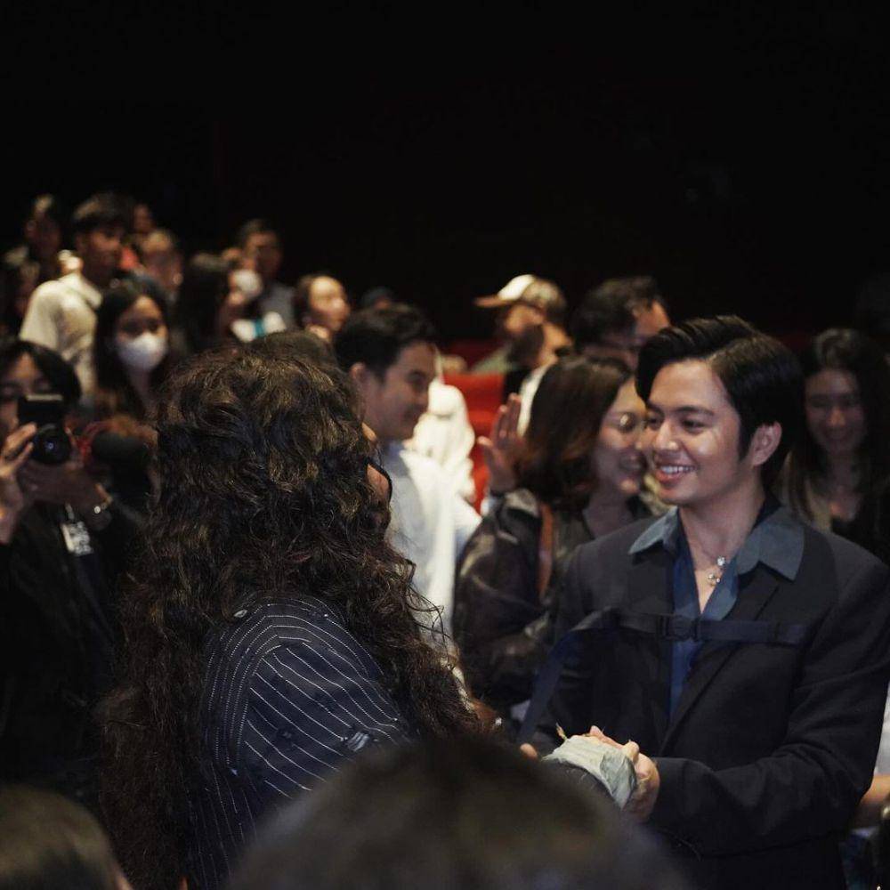 potret Keanu di gala premiere film Dua Hati Biru (instagram.com/keanuagl)