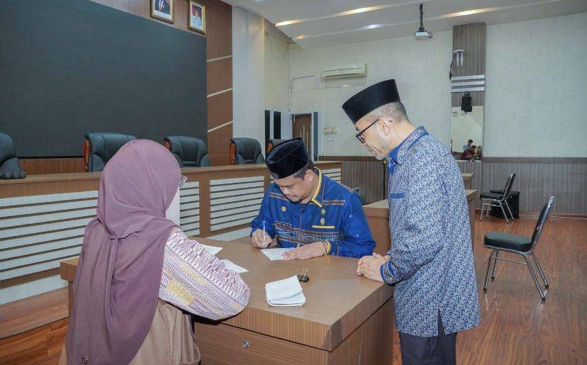 Baznas Medan menerima zakat mal dari Pemko Medan (Dok. Diskominfo Medan)