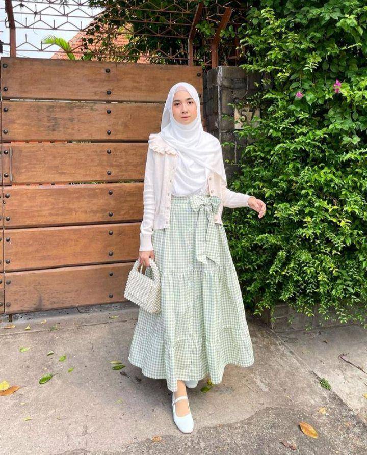 ilustrasi baju vintage cute (instagram.com/@richaeu)