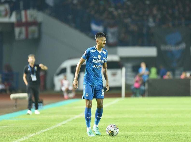 Bek Persib Bandung, Kakang Rudianto. (Instagram/@kakangrudianto33).