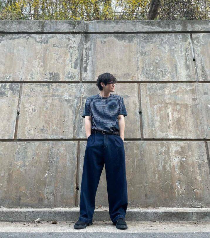 Kim Bum (instagram.com/k.kbeom)