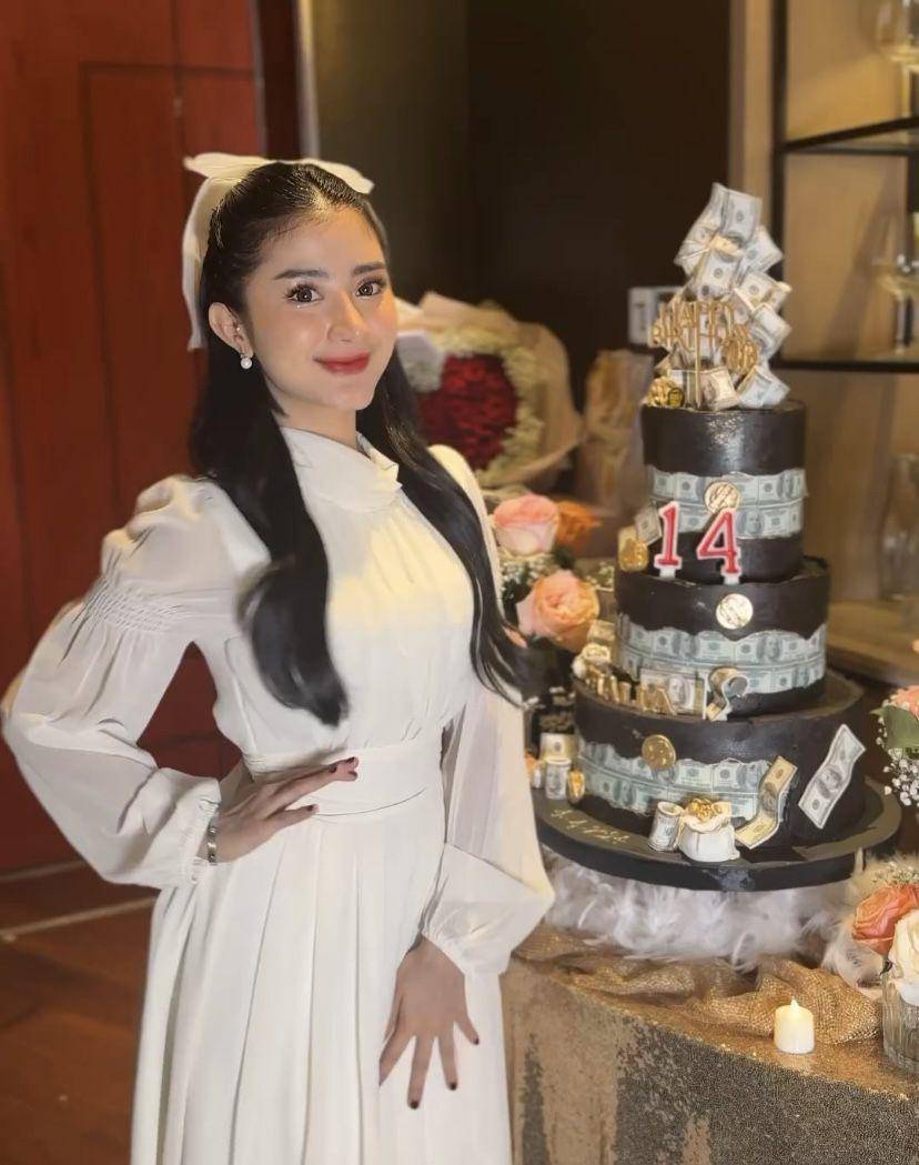 potret ulang tahun ke-24 Ghea Youbi (Instagram.com/gheayoubi)