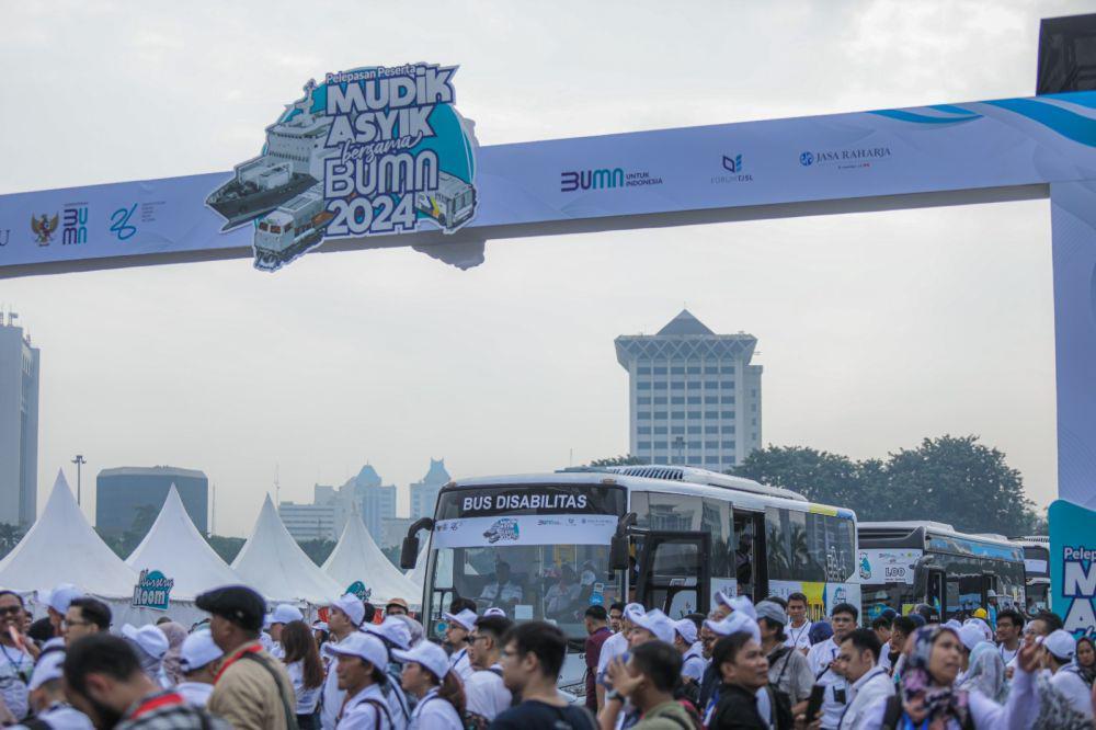 Sukseskan Mudik Gratis, Perumnas Bantu Berangkatkan 5 Armada Bus