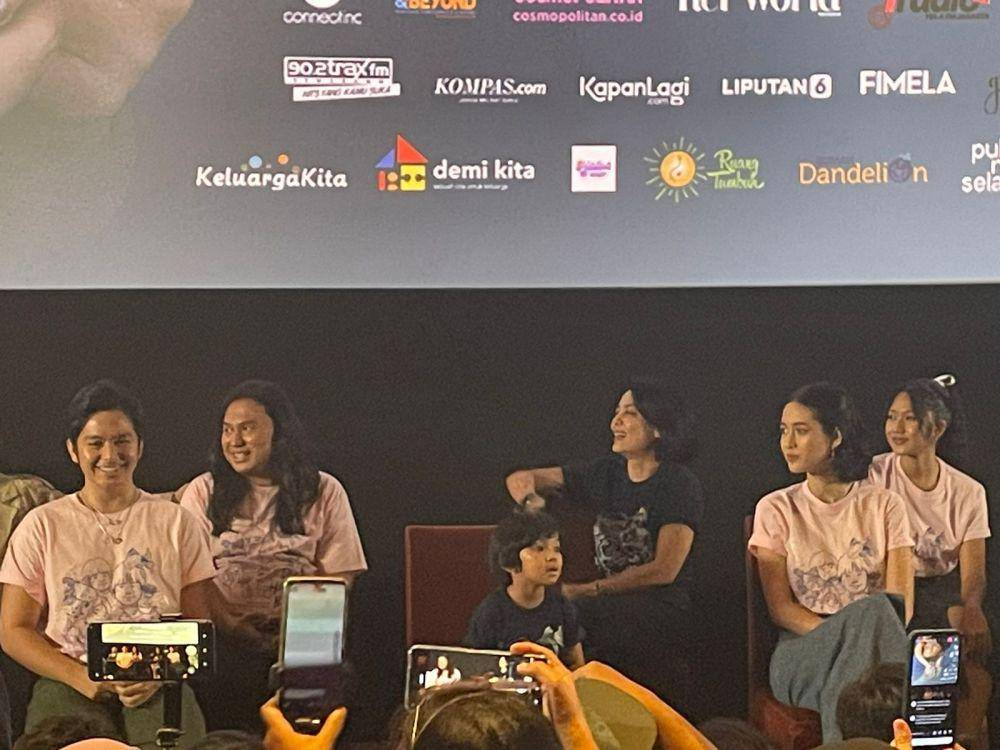 Konferensi pers Dua Hati Biru (IDN Times/Erfah Nanda)