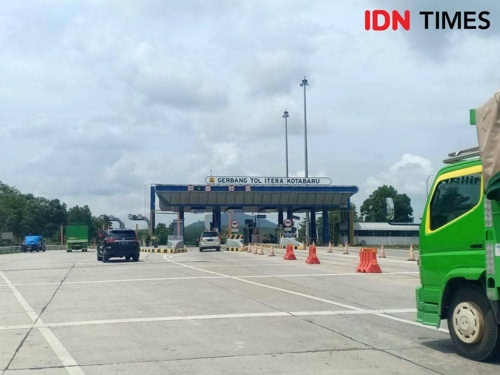 Ilustrasi Gerbang Tol ITERA Kotabaru. IDN Times/Martin L Tobing.