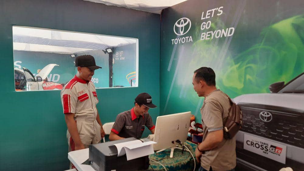 Posko Siaga Toyota Nasmoco di Rest Area Tol Ungaran KM 429A siap layani pemudik di momen Lebaran 2024. (Dok. Nasmoco)