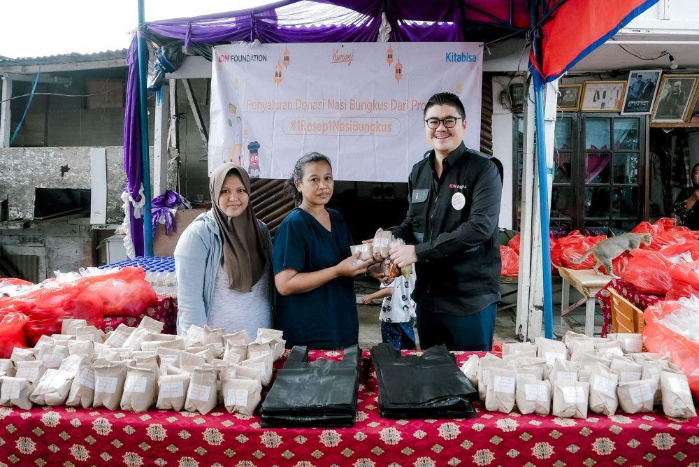 IDN Media Gelar Program Donasi #1Resep1NasiBungkus