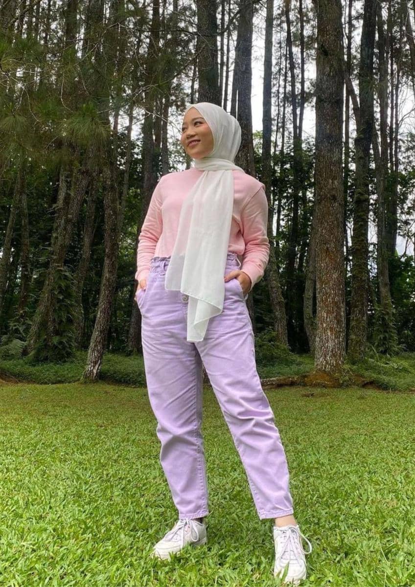 Inspirasi outfit Zara putri Ridwan Kamil. (instagram.com/camilliazr)