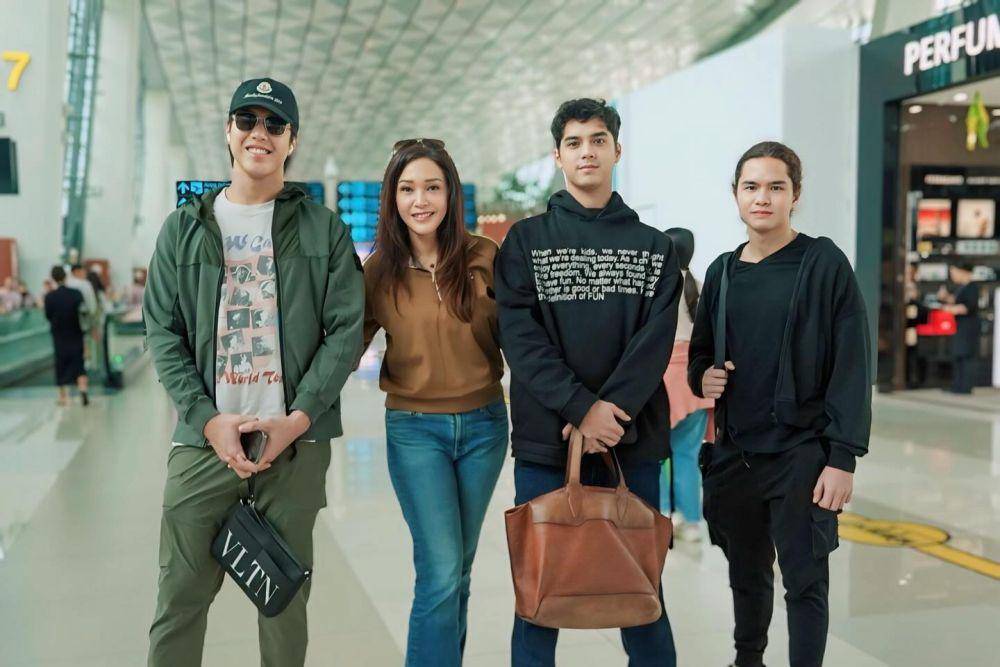 potret Al Ghazali nonton konser Bruno Mars bareng keluarga (instagram.com/maiaestiantyreal)