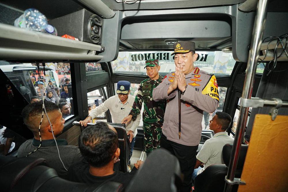 Kapolri Lepas Mudik Gratis Presisi