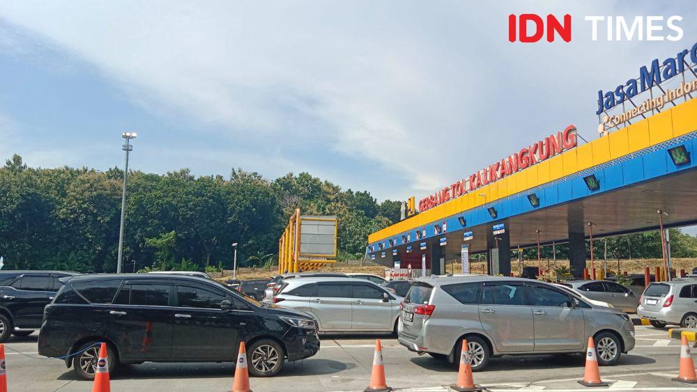 Polri Terapkan One Way di KM 414 Kalikangkung hingga KM 72 Cipali