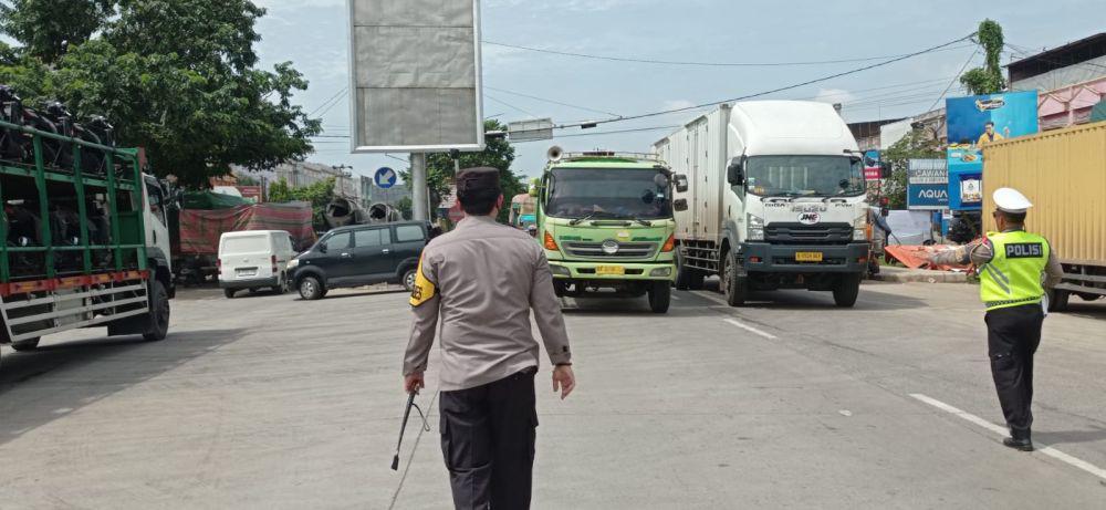 Tak Ada Jalur Alternatif, Palembang-Betung Sempat Macet Total