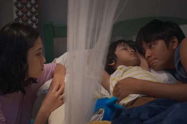 3 Masalah Keluarga yang Diangkat di Film Dua Hati Biru