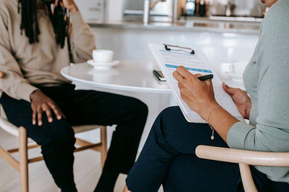 Cara menjelaskan employment gap di cv (Pexels.com/Alex Green)