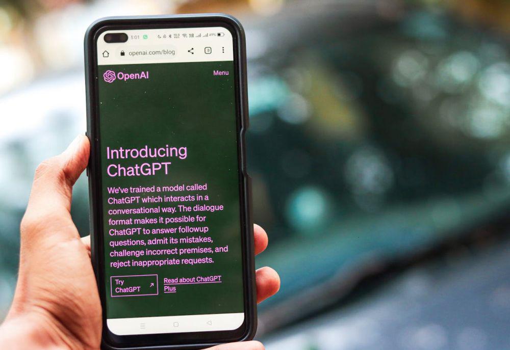 7 Hal yang Tidak Boleh Kamu Bagikan ke Chatbot AI, Bisa Bahaya