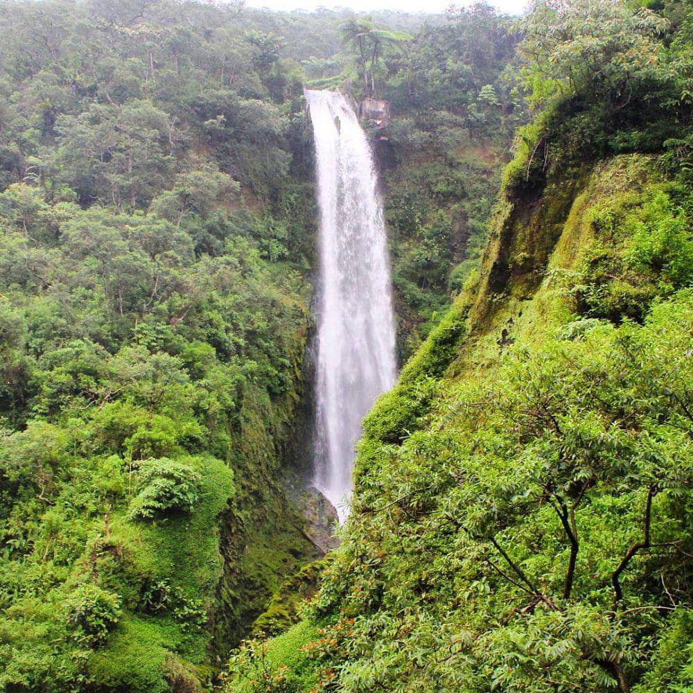 foto curug agung galunggung (instagram.com/fatahilaharis)