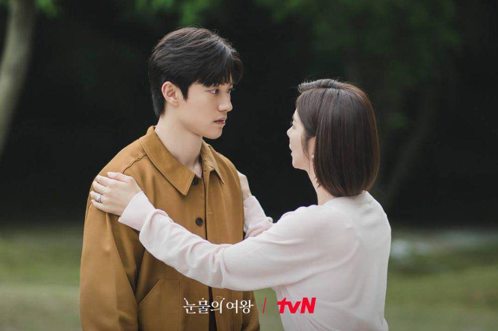 Hong Soo Cheol (Kwak Dong Yeon) dalam Queen of Tears (dok. tvN/Queen of Tears)