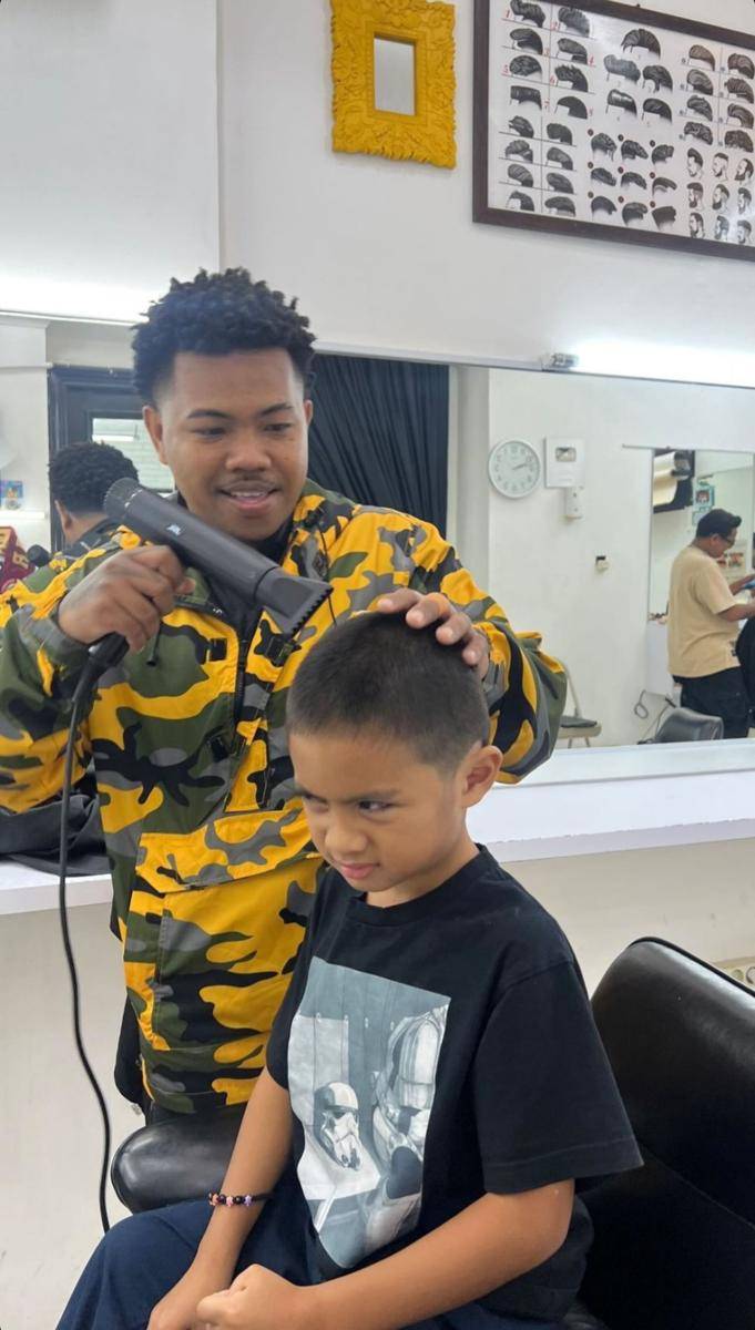 potret Dia Sekala Bumi (instagram.com/ayudiac)