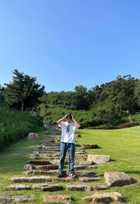 potret Johnny NCT (instagram.com/johnnyjsuh)