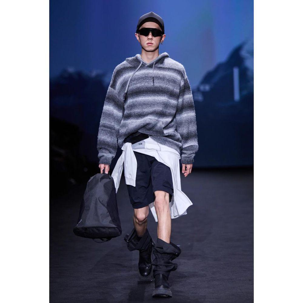 MetaMount x Ford Bronco AW '24 di Shanghai Fashion Week 2024 (instagram.com/shanghai_fashionweek)