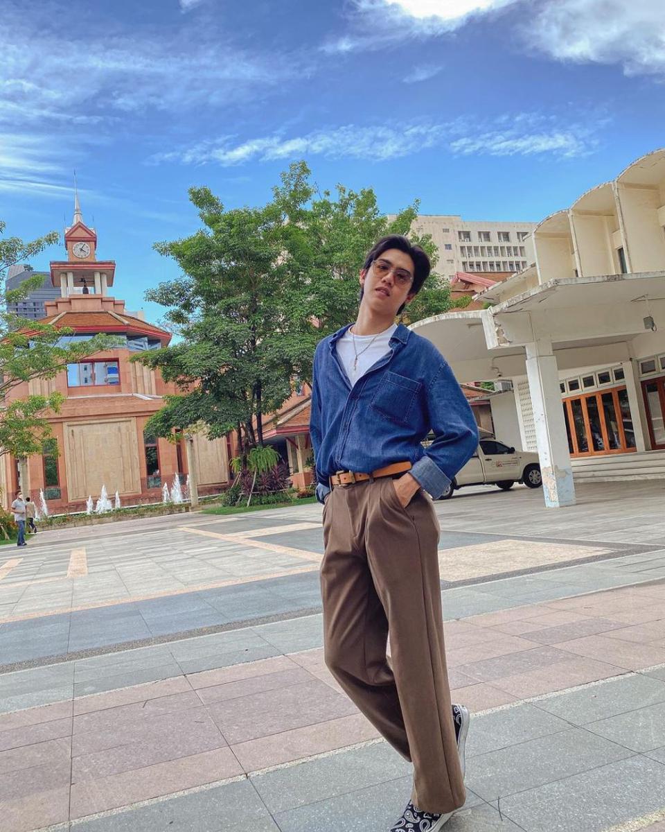 OOTD kasual ala Sing Harit (instagram.com/ssingss)