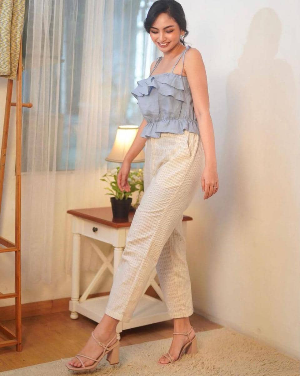 padu padan celana panjang ala Valerie Tifanka (instagram.com/valtifanka)