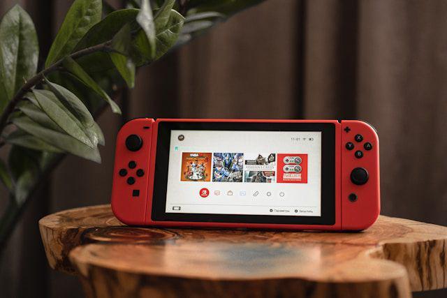 Komparasi Nintendo Switch vs. Switch Lite di 2024, Mending Mana?