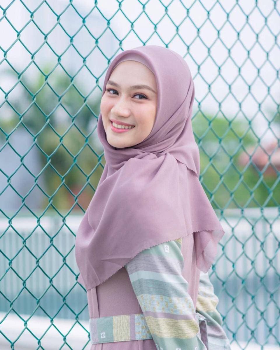 inspirasi makeup lebaran ala Melody Laksani (instagram.com/melodylaksani92)