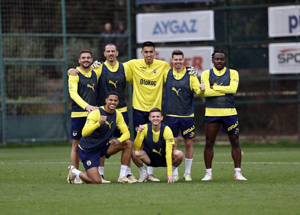 Tim Fenerbahce (twitter.com/Fenerbahce_EN)