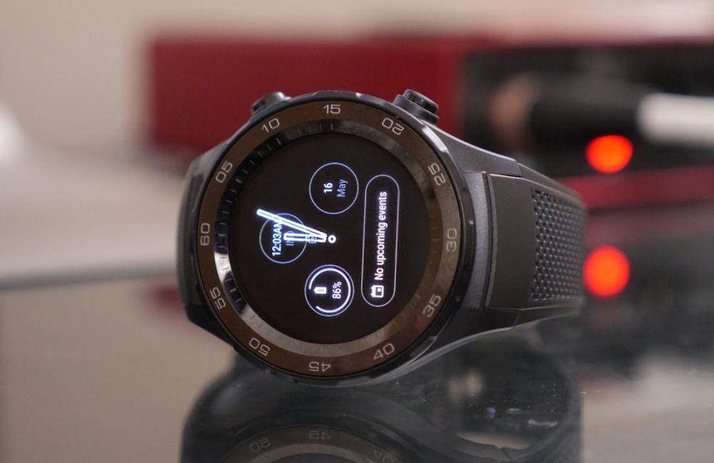 Huawei Watch 2 4G (youtube.com/9t05Google)