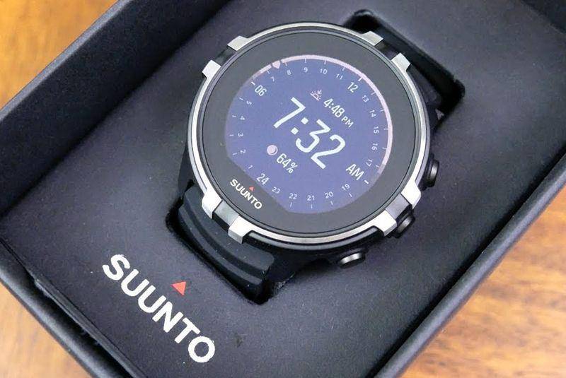 Suunto Spartan Sport Wrist HR (youtube.com/DesFit)