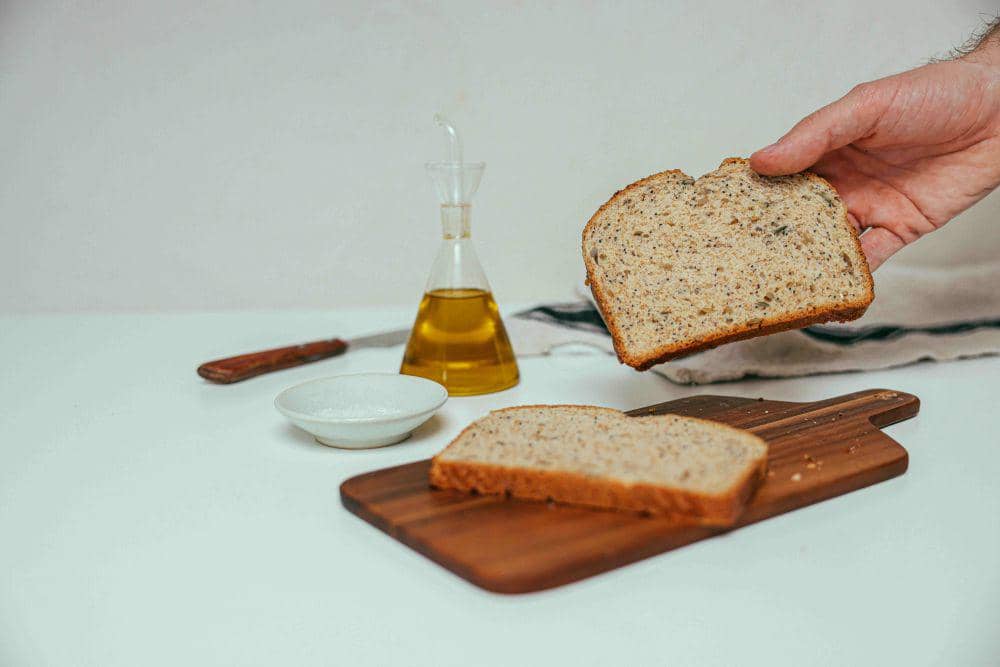 ilustrasi roti gandum (pexels.com/Cup of Couple)