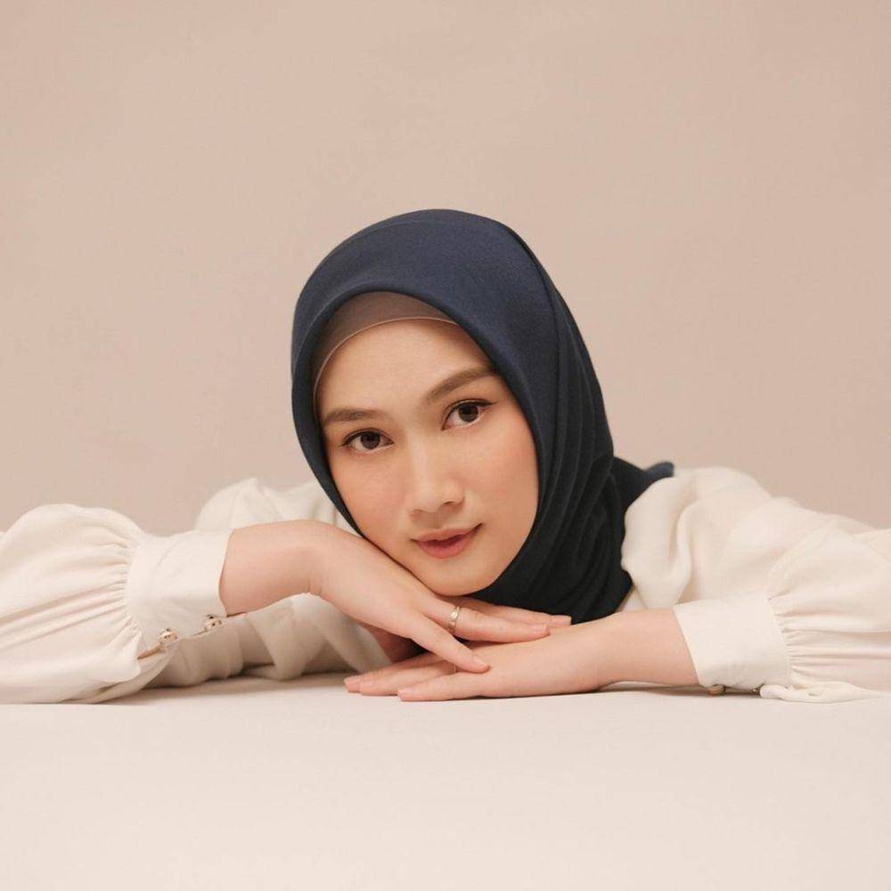 inspirasi makeup lebaran ala Melody Laksani (instagram.com/melodylaksani92)