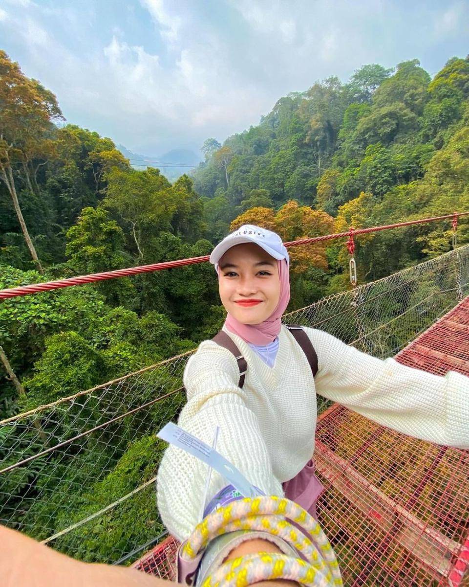Situgunung Suspension Bridge (instagram.com/bhilleyaaa)