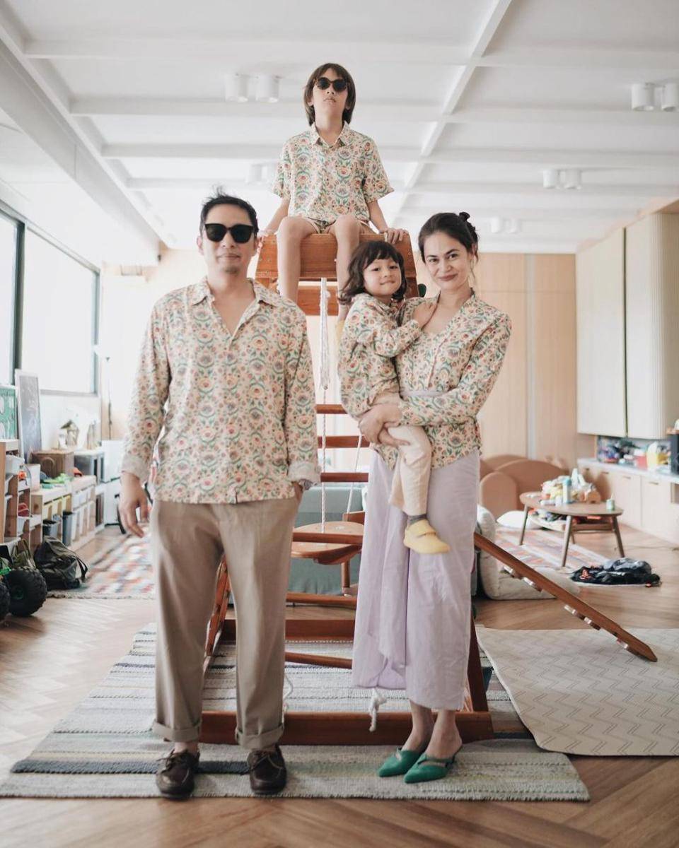 Potret Ringgo Agus dan keluarga (Instagram.com/ringgoagus)