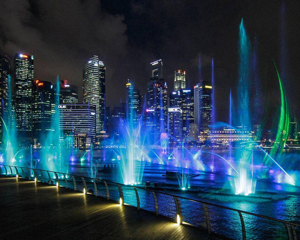 Spectra Light & Water Show – Marina Bay Sands, Singapore. (https://id.marinabaysands.com/)