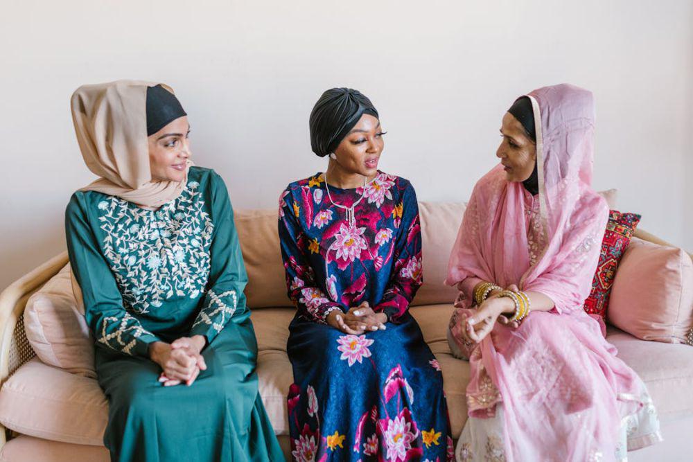 5 Tips Menghadapi Orang yang Hobi Humble Bragging saat Lebaran